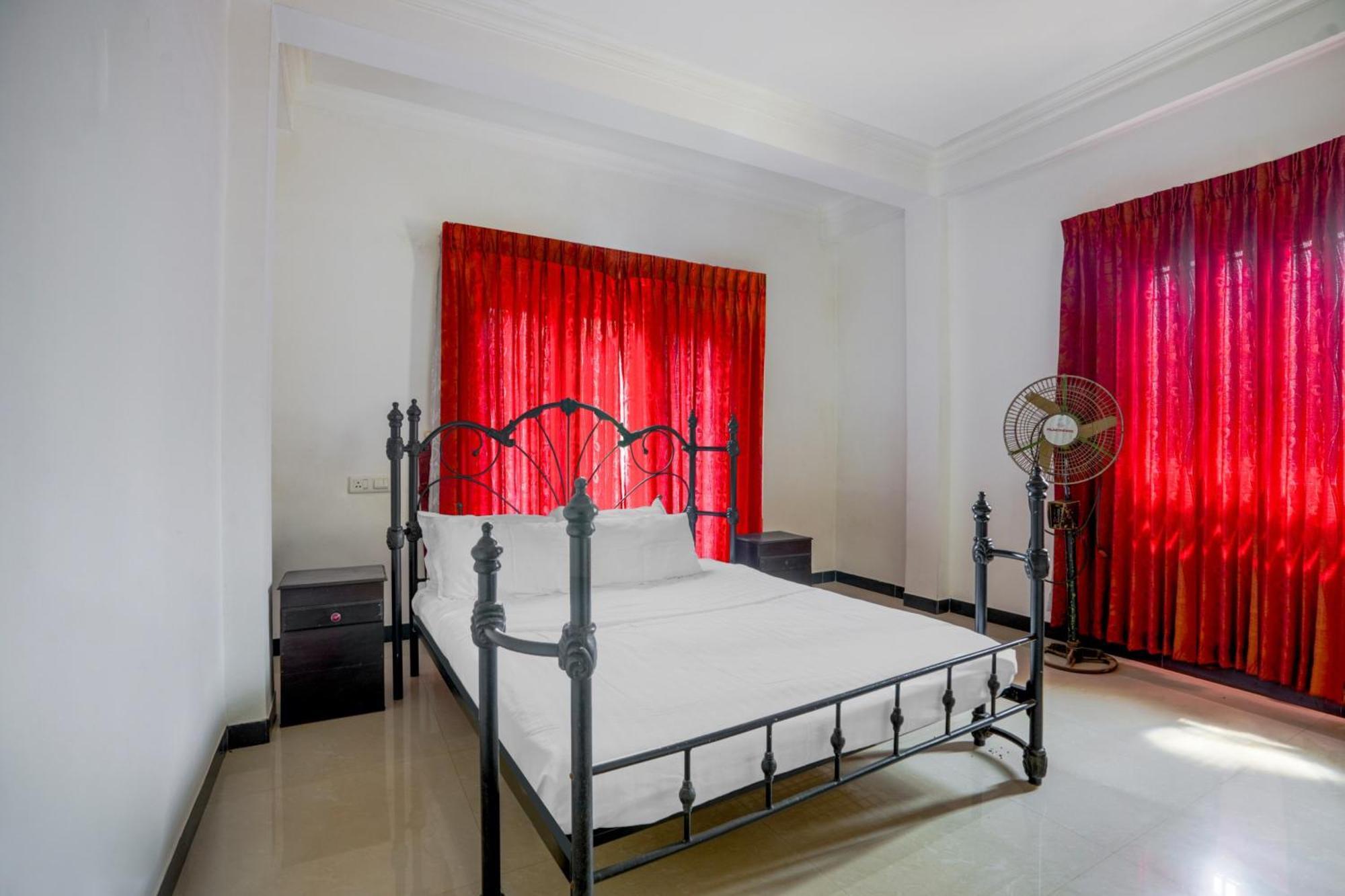 Palette Resorts- Tapovan Green County Thattakād Exterior foto