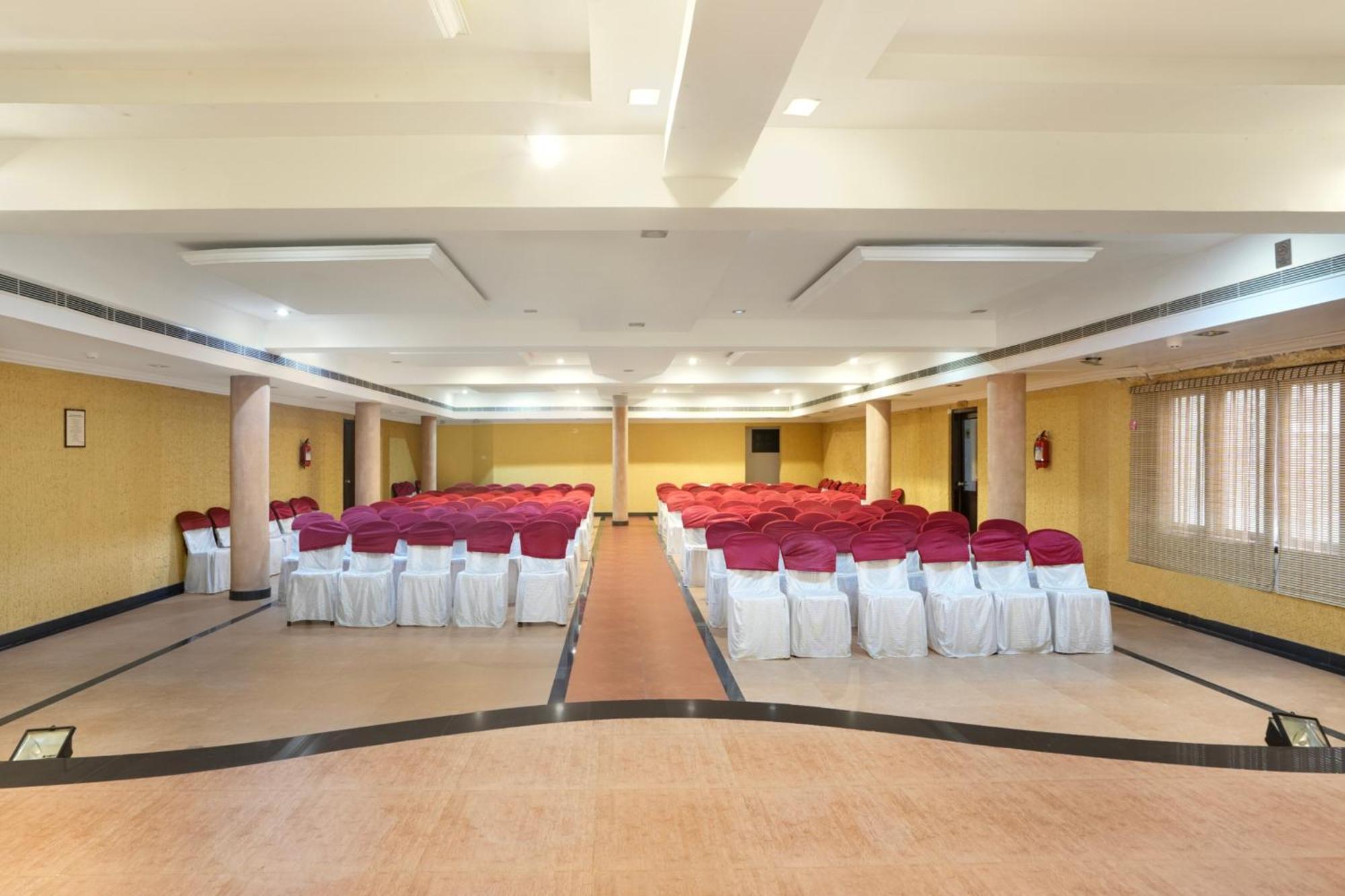 Palette Resorts- Tapovan Green County Thattakād Exterior foto